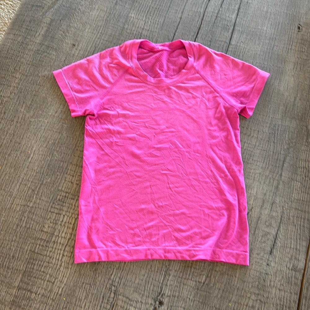 Lululemon run swift short sleeve